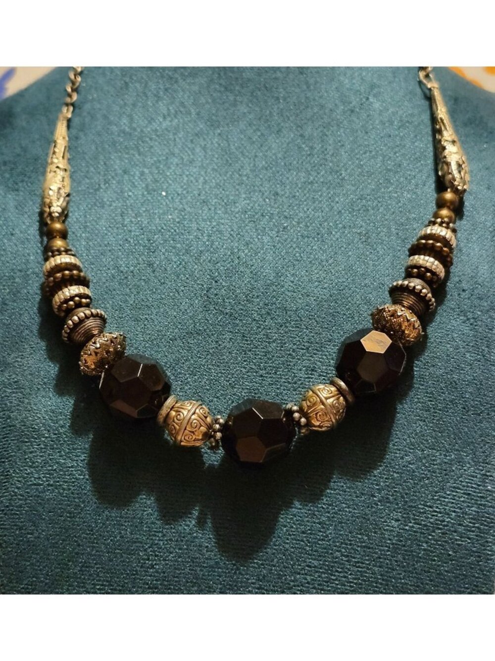 Black & Silver Beaded Necklace Chunky 18-20"